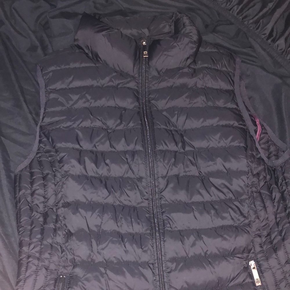 Tommy Hilfiger lightweight puffer vest